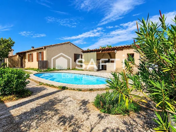 Maison familiale individuelle-3 chambres- Piscine- Terrain plat de 627m²