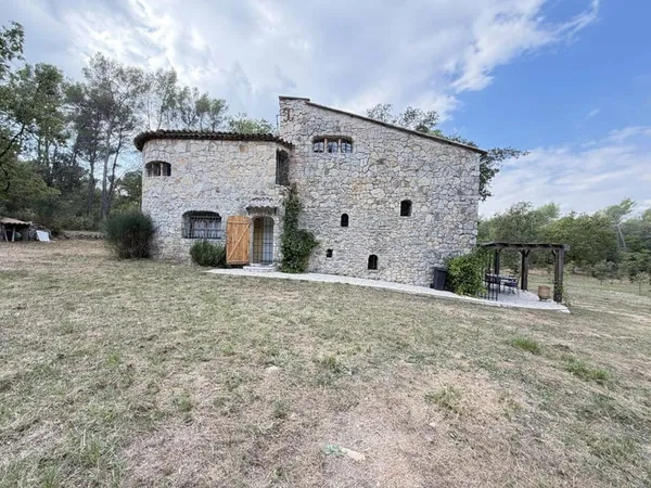 Maison 5 pièces 143 m²