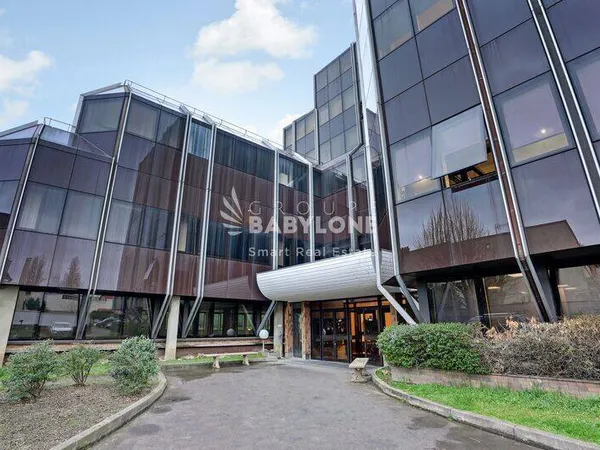 Local 397 m²