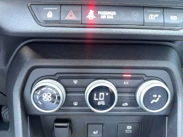 Dacia Sandero eco-g 100 gsr2 — photo 34