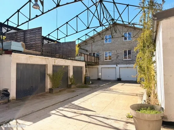 BOX GARAGE GARDE MEUBLE 13m2 38m3 à GONDECOURT près de Lille Seclin