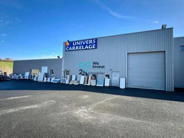 Local commercial 595 m²
