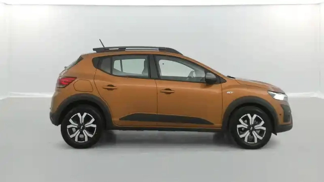 Dacia Sandero tce 110 — photo 15