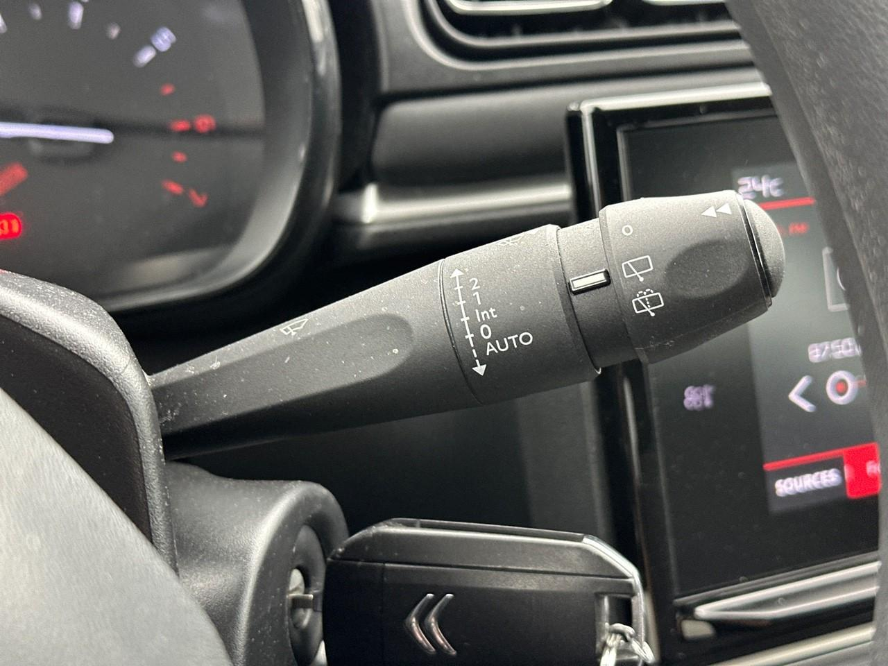 Citroën C3 puretech 83 s&s bvm5 c-series — photo 18