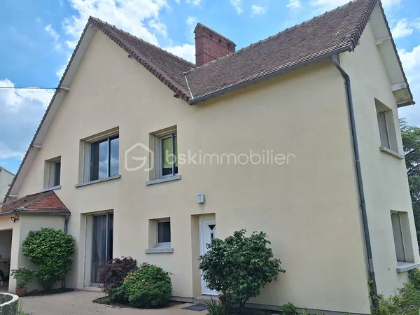 Maison 8 pièces 165 m²