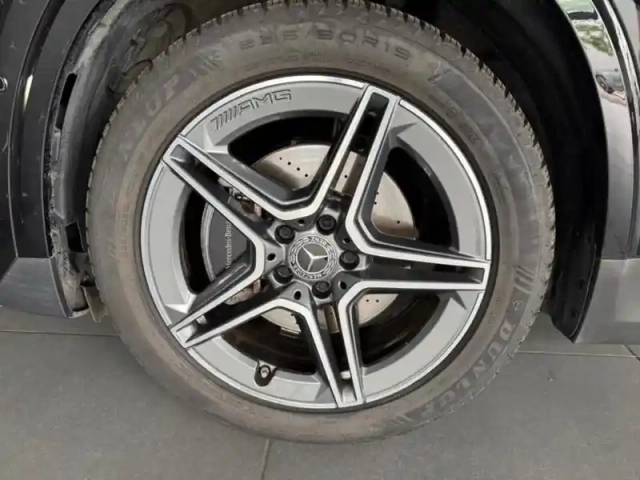 Mercedes Gla 200 d amg line — photo 29