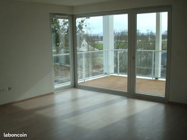 Appartement BBC 47 m2 Vue Parc des 2 Rives