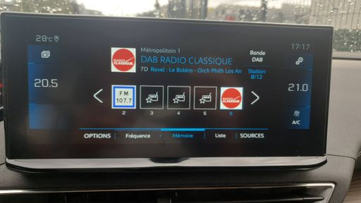 Peugeot 5008 2.0 BlueHdi 180 EAT8 - Gt Pack – 2022 – 126077 km – Diesel – Boîte Automatique — photo 6