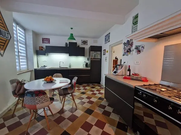 Maison 6 pièces 155 m²