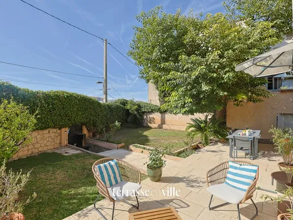 EXCLUSIVITÉ - LONGCHAMP/CHUTES LAVIE- MAISON - PISCINE - 745