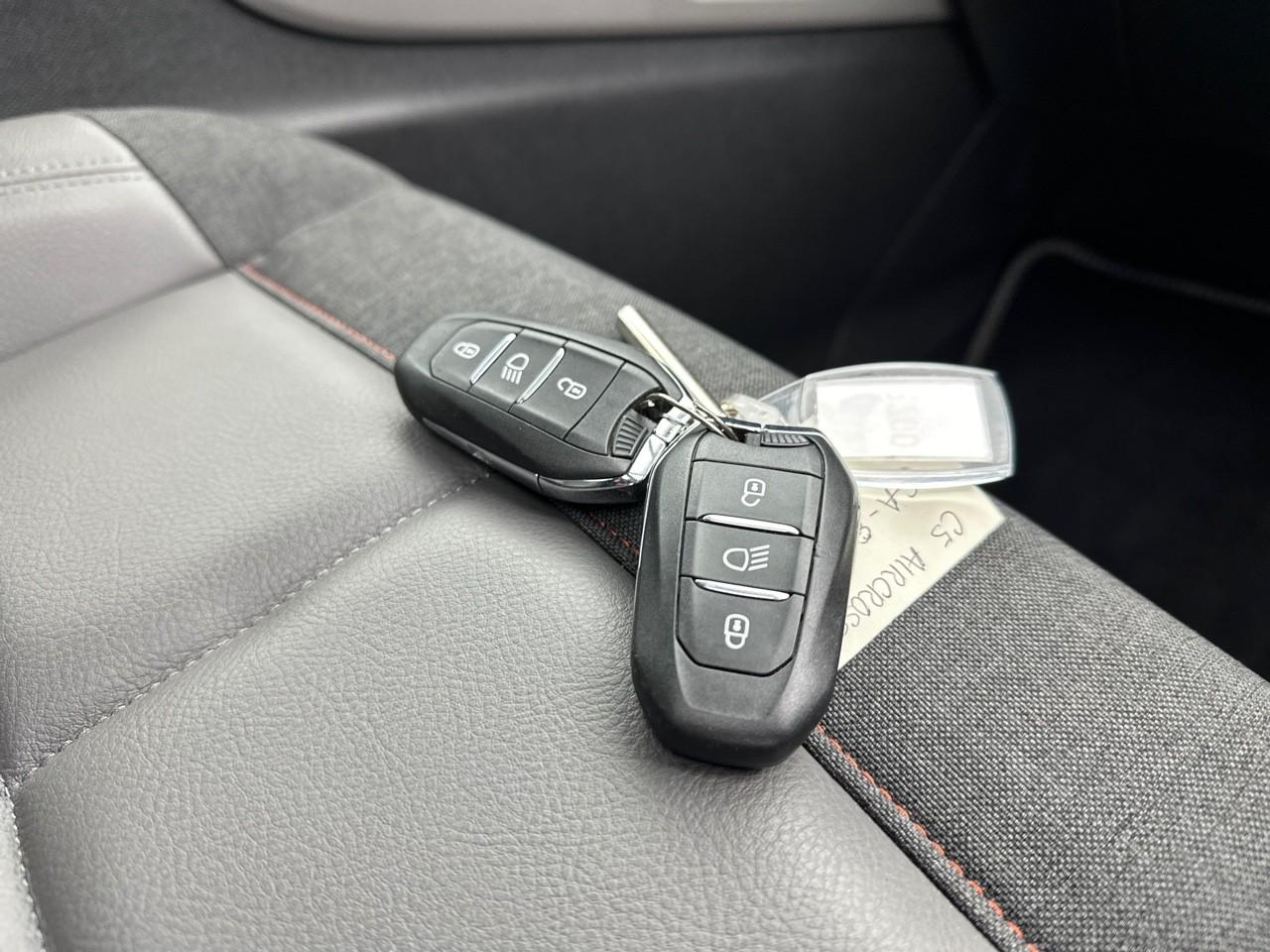 Citroën C5 Aircross hybride rechargeable 225 s&s e-eat8 shine — photo 35