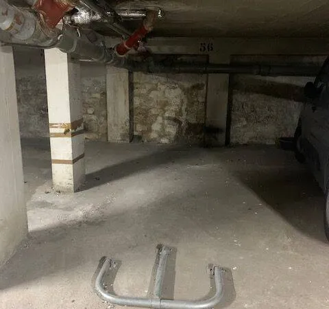 Parking 13 m²