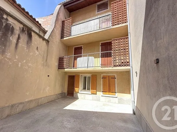 Immeuble de rapport 220 m²