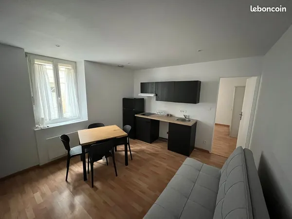 T2 meublé rénové à neuf - 32 m² - Dijon hypercentre - Rue des Godrans