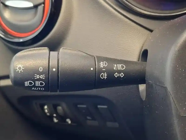 Renault Captur dci 90 — photo 20