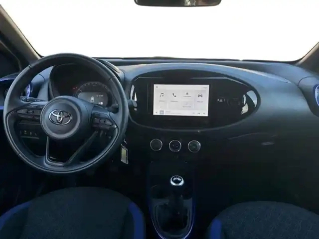 Toyota Aygo x 1.0 vvt-i 72ch design — photo 11