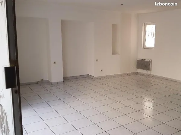 Local commercial 35m2 LE BOULOU