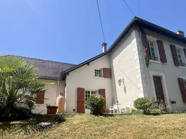 Maison 7 pièces 205 m²