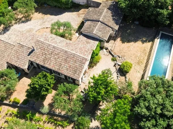Villa 5 pièces 150 m²