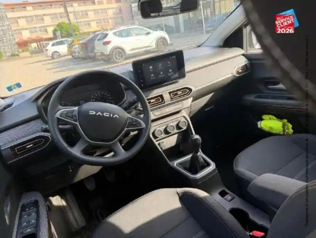 Dacia Sandero 1.0 tce 90ch stepway expression — photo 15