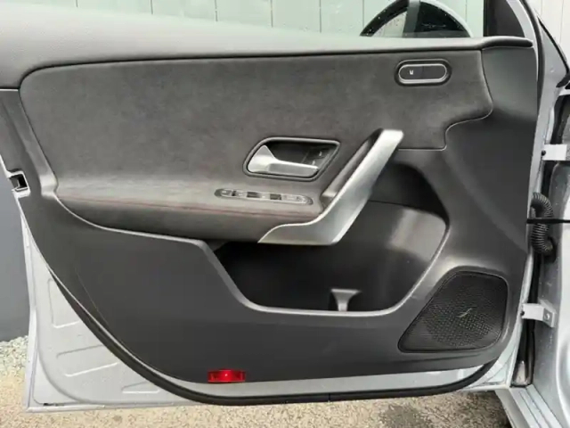 Mercedes Classe A 200 d amg line — photo 18