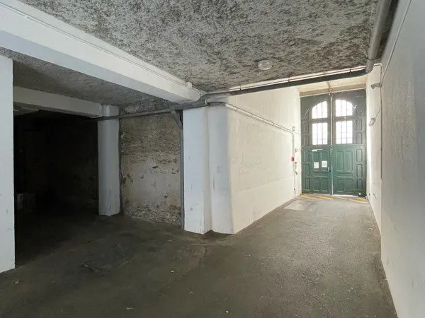 Place de parking centre ville Nantes