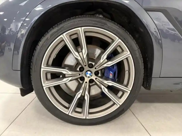 Bmw X6 m50ia 530ch — photo 9
