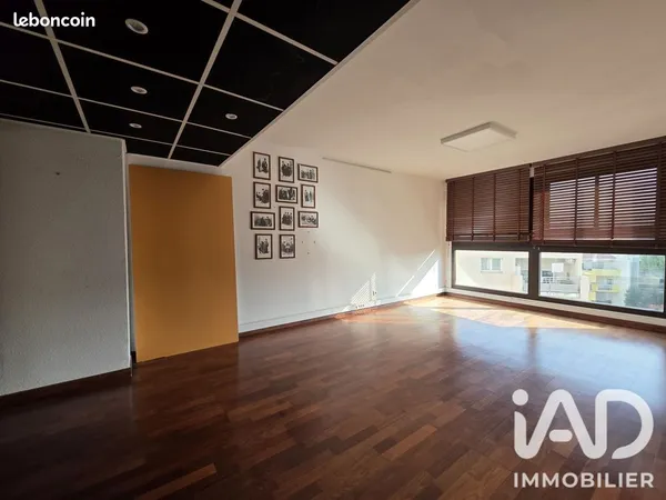 Immeuble 14 pièces 241 m²