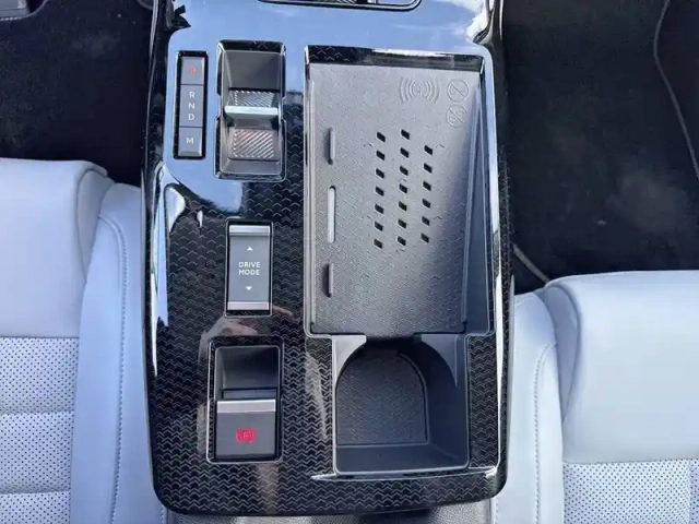 Citroën C5 Aircross hybride 145 ch e-dcs6 — photo 50