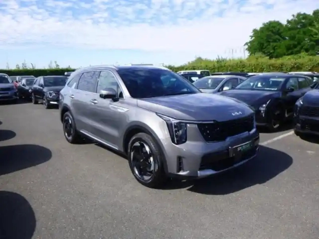 Kia Sorento 1.6 t-gdi 253ch phev premium 4x4 7 places — photo 3