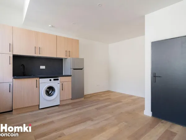 Studio 1 pièce 19 m²