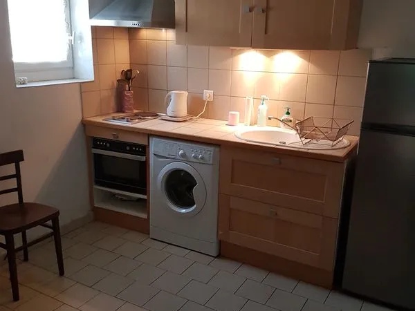 Loue appartement meublé