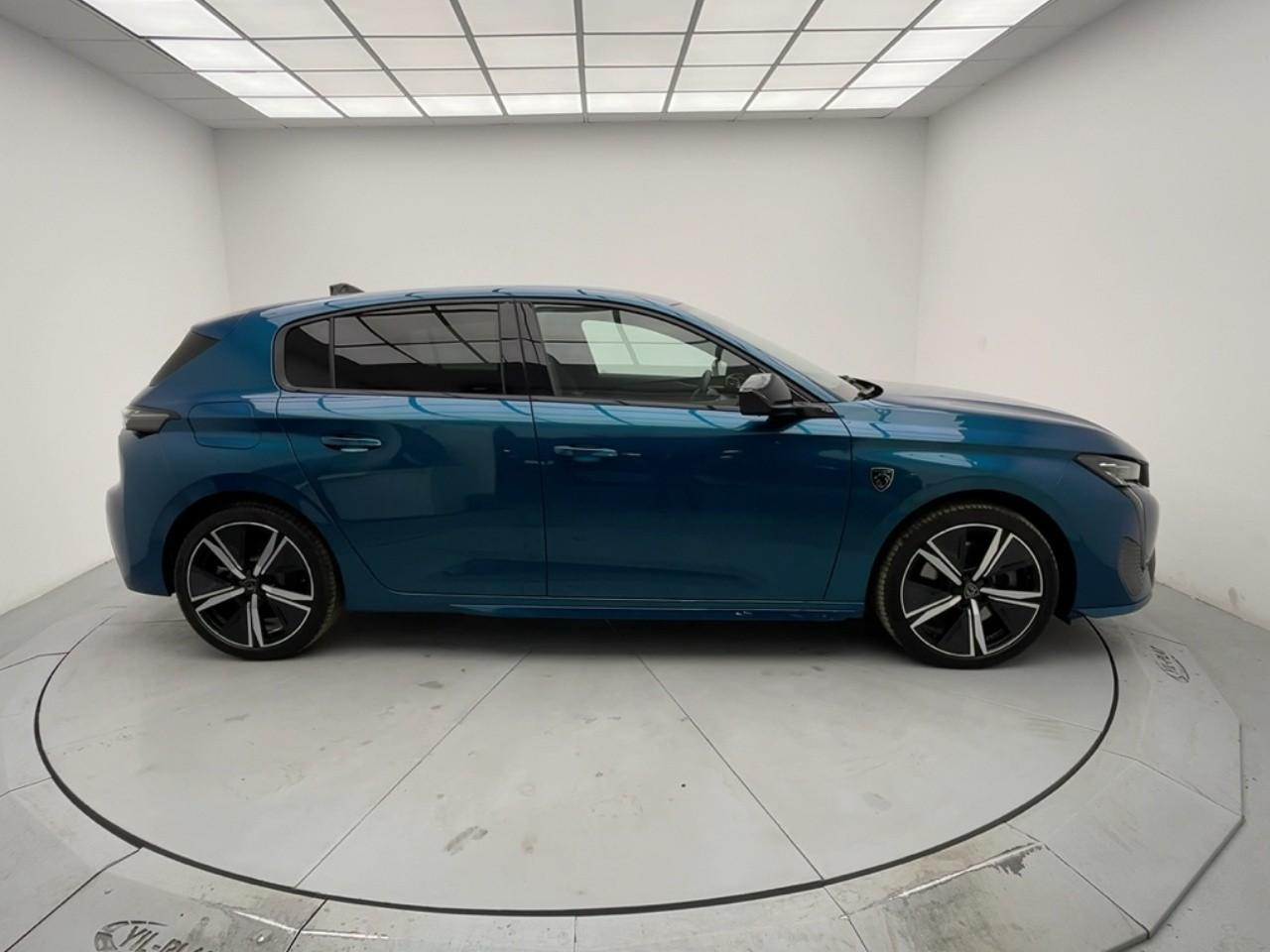 Peugeot 308 phev 180 e-eat8 gt — photo 6
