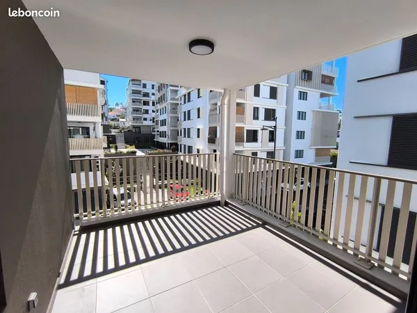 T3 de 73 m² - Résidence MARIE ELISEMIE SARPEDON - Trois marres - Tampon