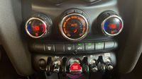 Mini Mini Cooper 136ch Edition Greenwich — photo 26