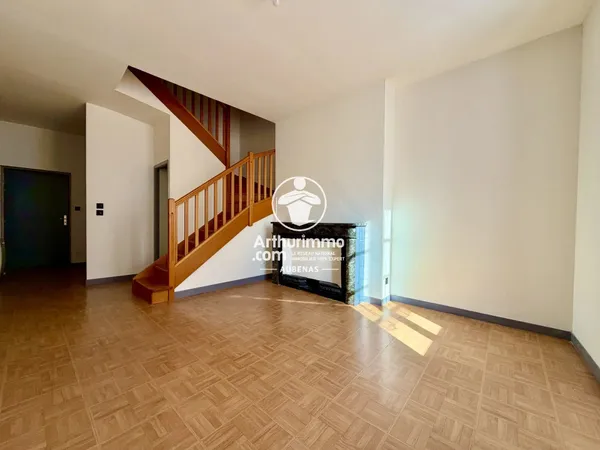 Triplex lumineux deux chambres à Aubenas