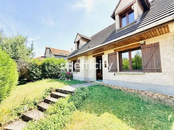 Maison 7 pièces 195 m²