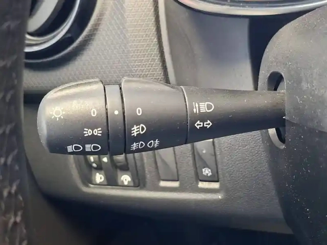 Renault Clio societe reversible dci 75 energy e6c — photo 4