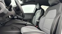 Renault Clio 1.0 TCe 90ch Techno - 24 — photo 9