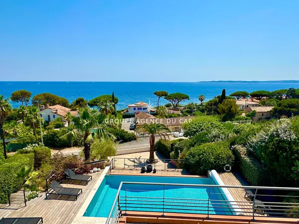A VENDRE VILLA 147M2 3 CHAMBRES VUE MER LES ISSAMBRES