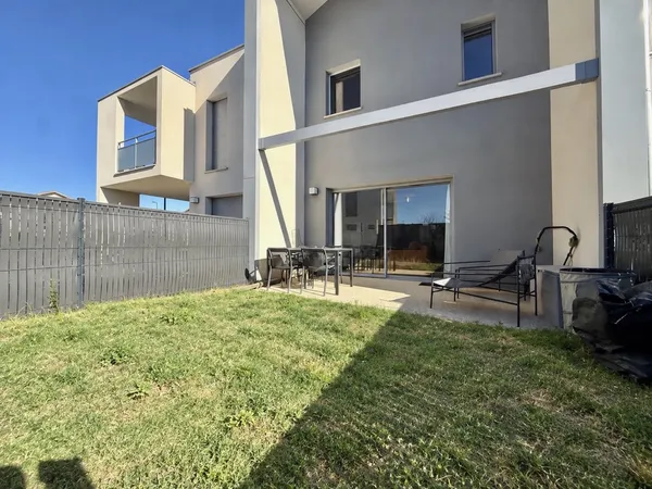 Petit pavillon de 76m2 avec jardin et garage