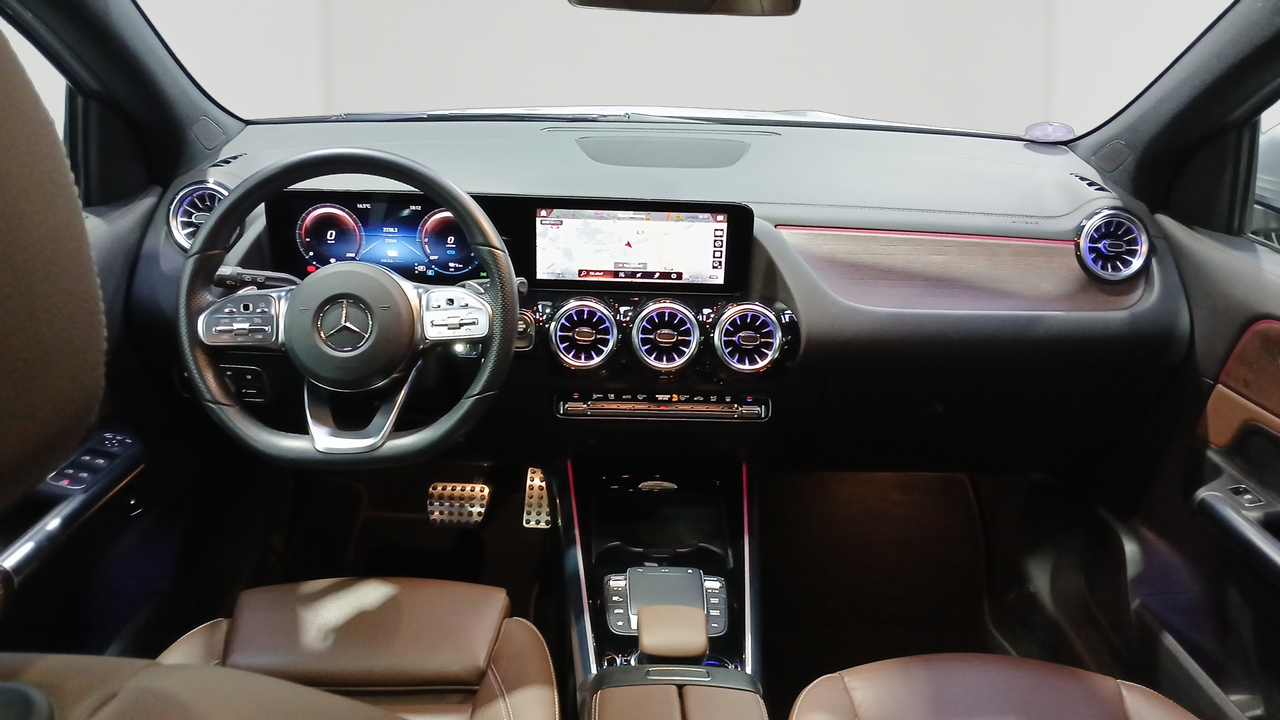 Mercedes GLA 250 e 8G-DCT — photo 9