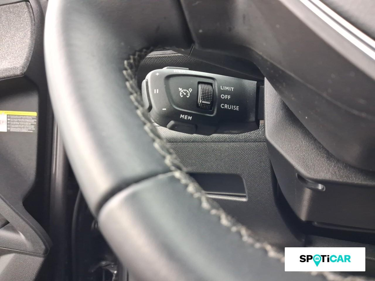 Peugeot 3008 hybrid 225ch roadtrip e-eat8 — photo 18