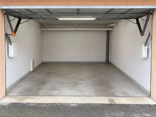 Parking 16 m²