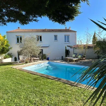 Maison 4 chambres avec piscine