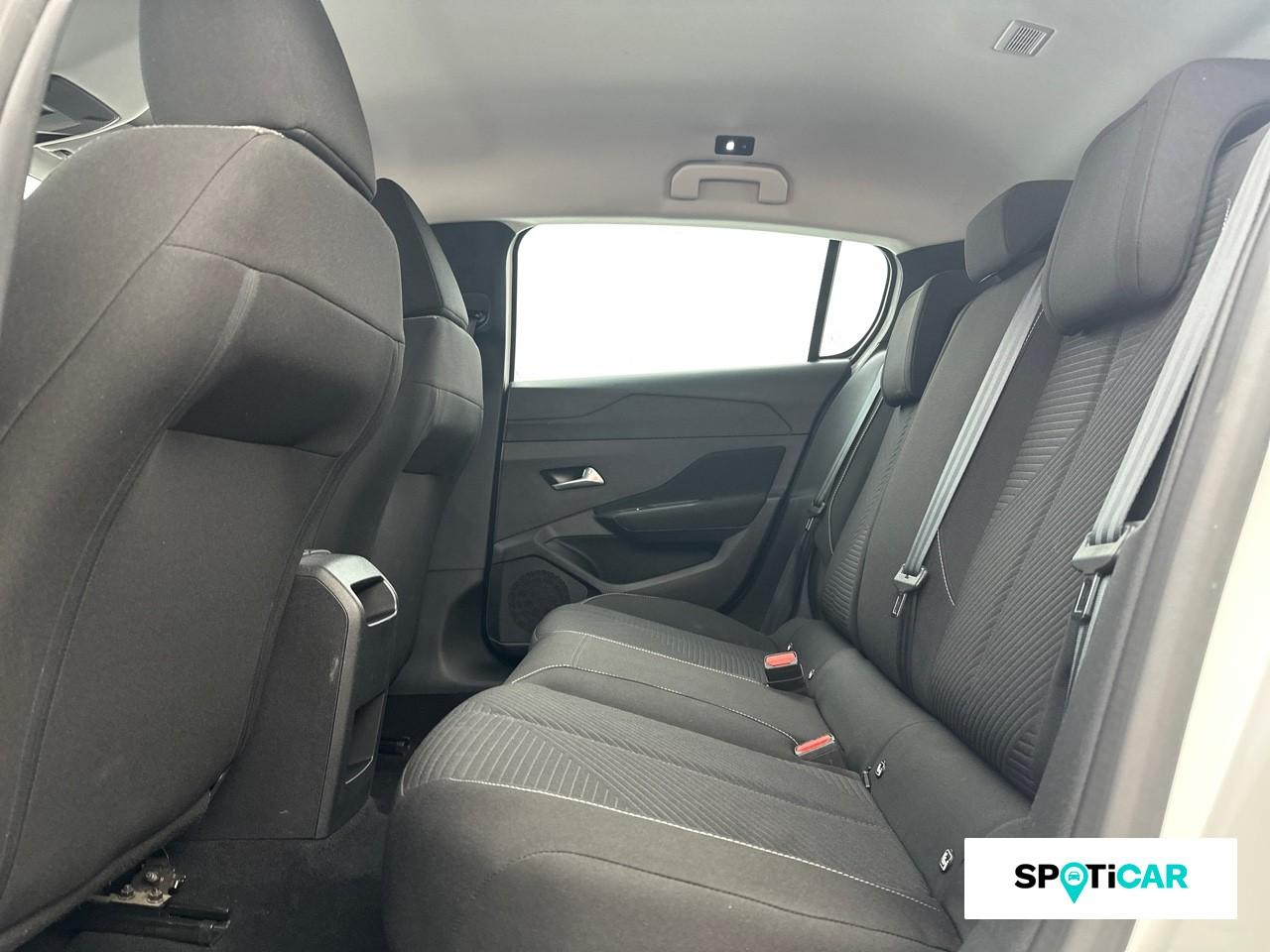 Peugeot 308 1.5 bluehdi 130ch s&s active pack — photo 10