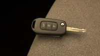 Renault Clio 1.5 dCi 100ch Evolution - 24 — photo 16