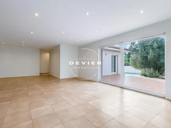 Vente villa 5 Pièce(s)