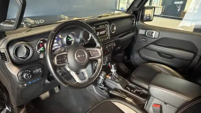 Jeep Wrangler unlimited 4xe 2.0 l t 380 ch phev 4x4 bva8 — photo 7