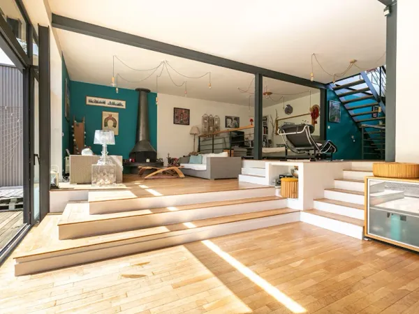 Maison 8 pièces 220 m²